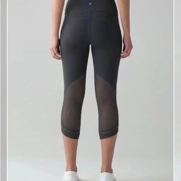 Lululemon Revitalize Crop W6AD7S leggings yoga sheer breathable - Picture 3 of 5